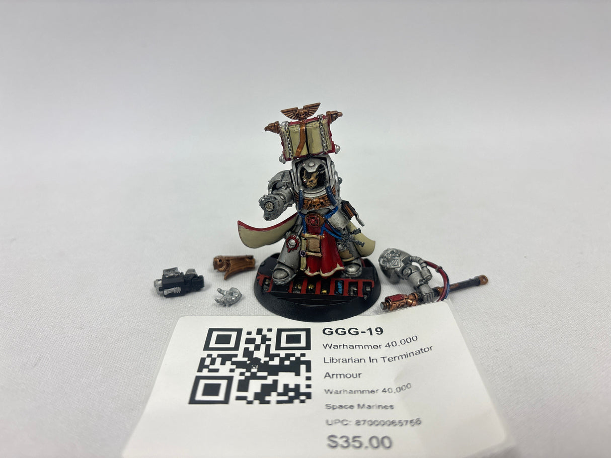 Warhammer 40,000 Librarian In Terminator Armour GGG-19