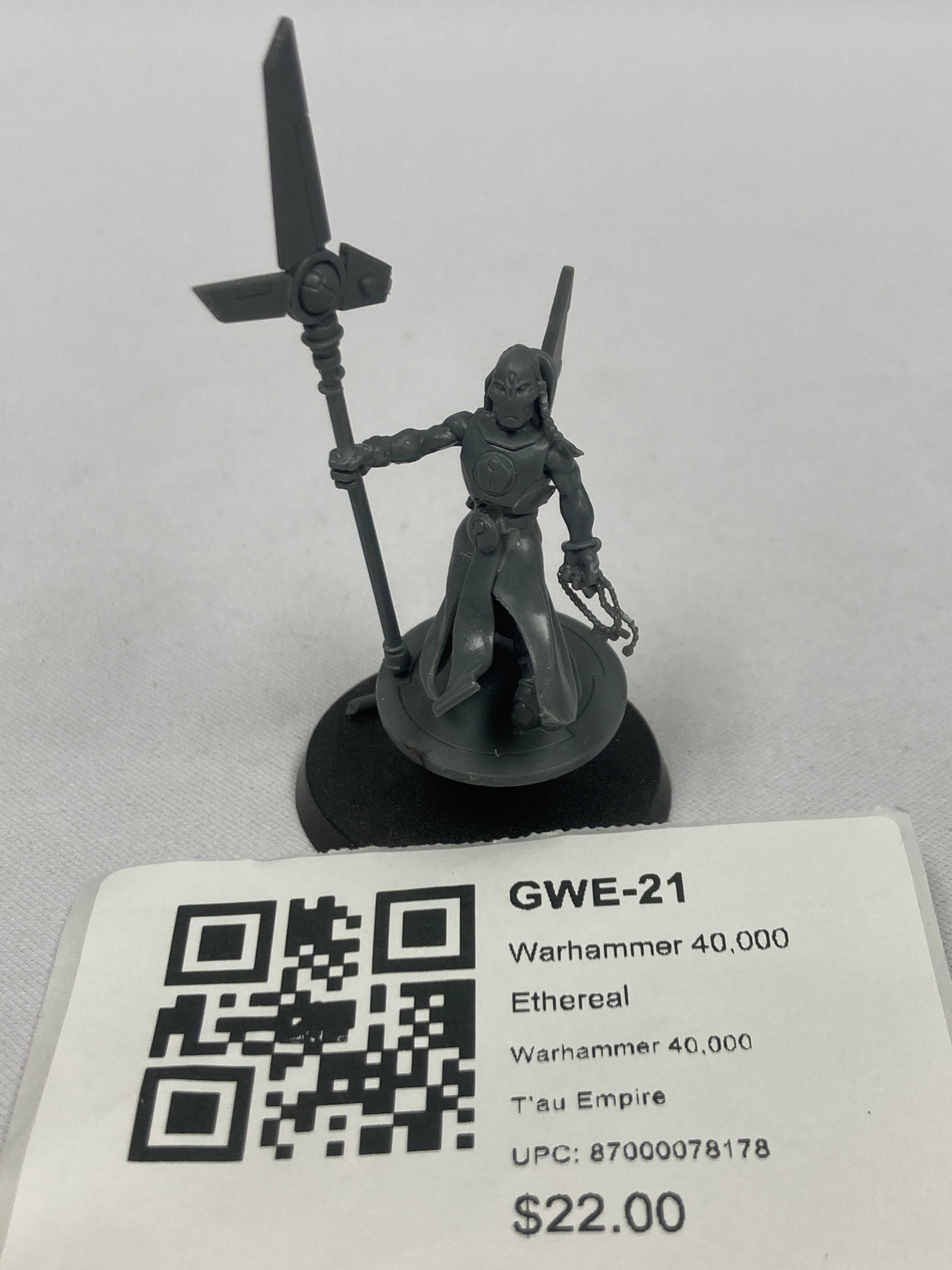 Warhammer 40,000 Ethereal GWE-21