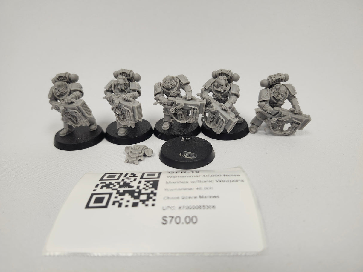 Warhammer 40,000 Noise Marines w/Sonic Weapons GFR-19