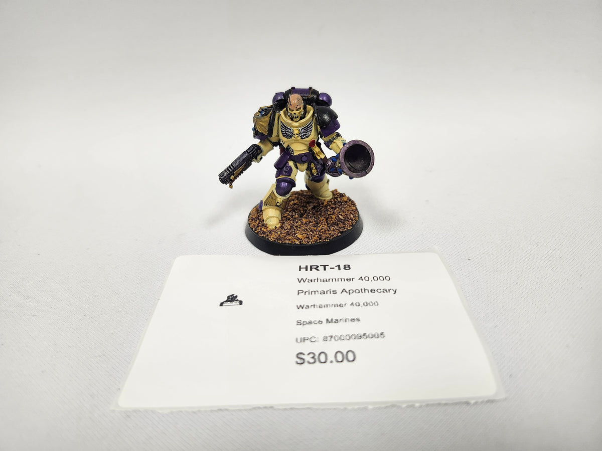 Warhammer 40,000 Primaris Apothecary HRT-18