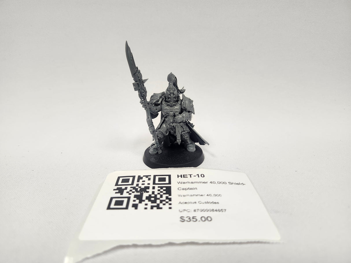 Warhammer 40,000 Shield-Captain HET-10