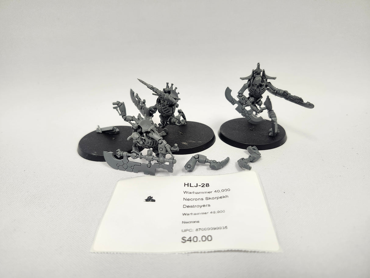Warhammer 40,000 Necrons Skorpekh Destroyers HLJ-28