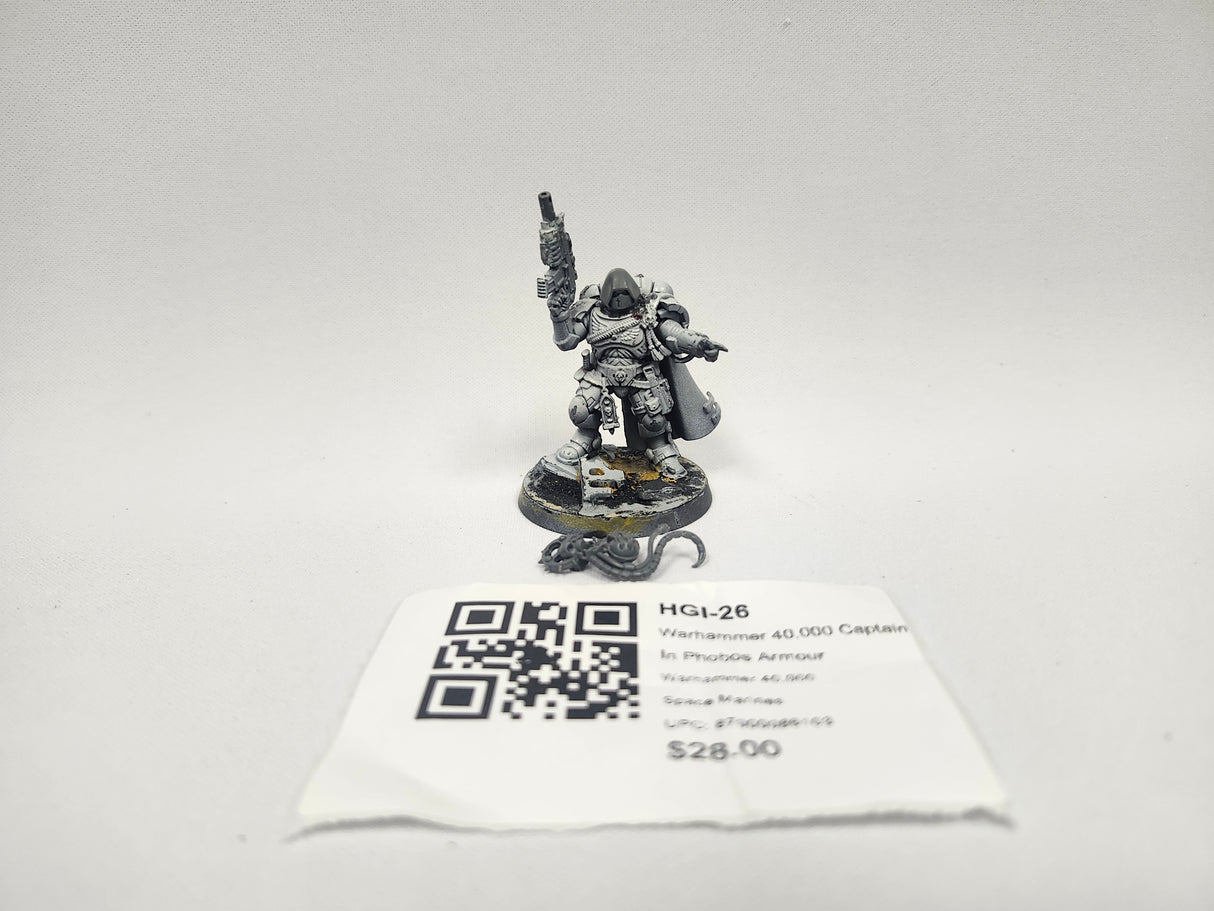 Warhammer 40,000 Captain In Phobos Armour HGI-26