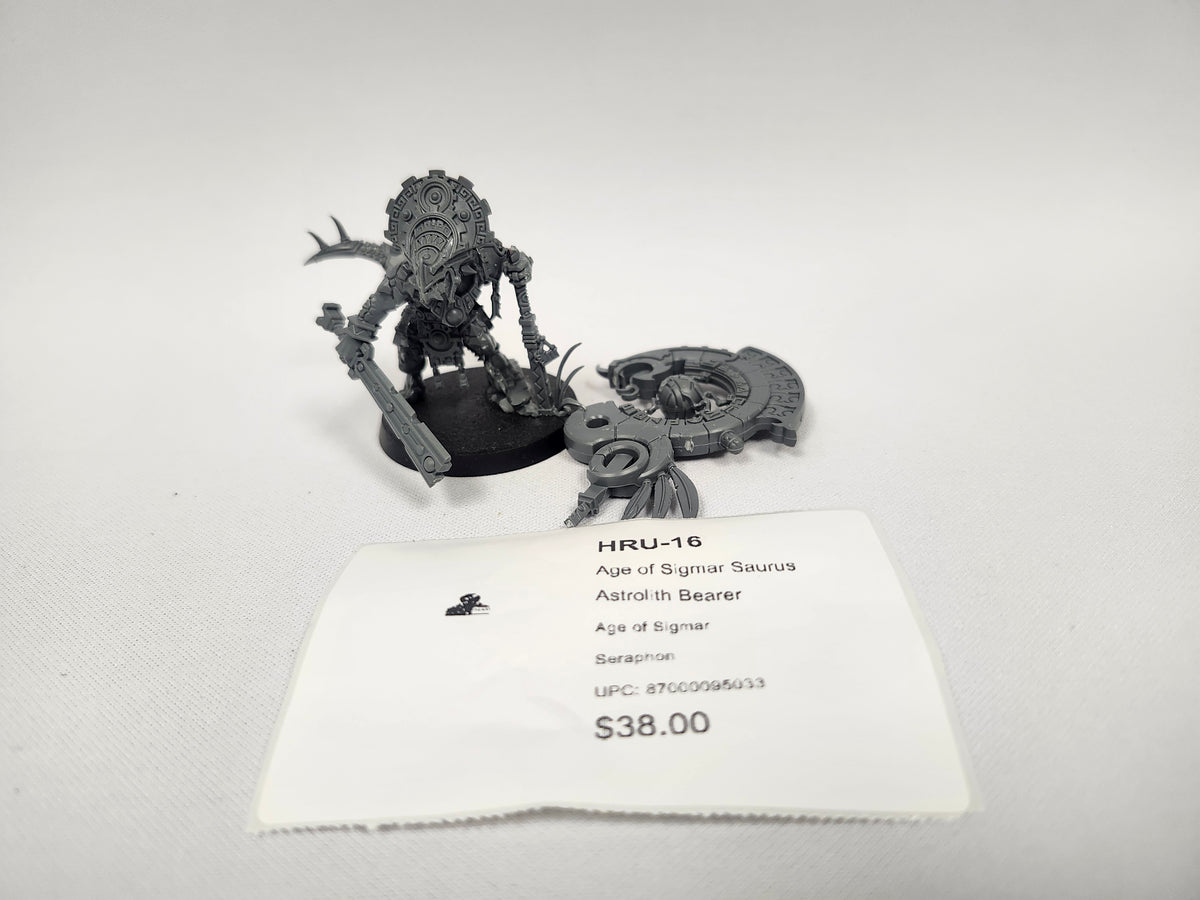 Age of Sigmar Saurus Astrolith Bearer HRU-16