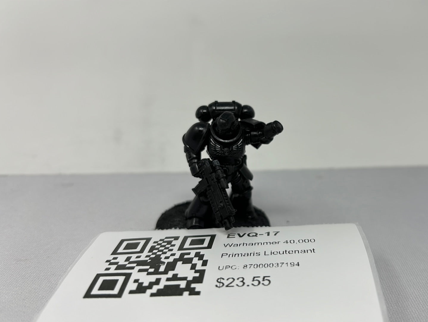 Warhammer 40,000 Primaris Lieutenant EVQ-17