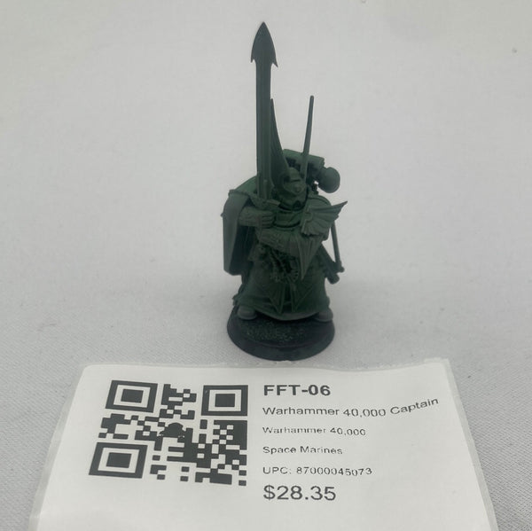 Warhammer 40,000 Captain  FFT-06