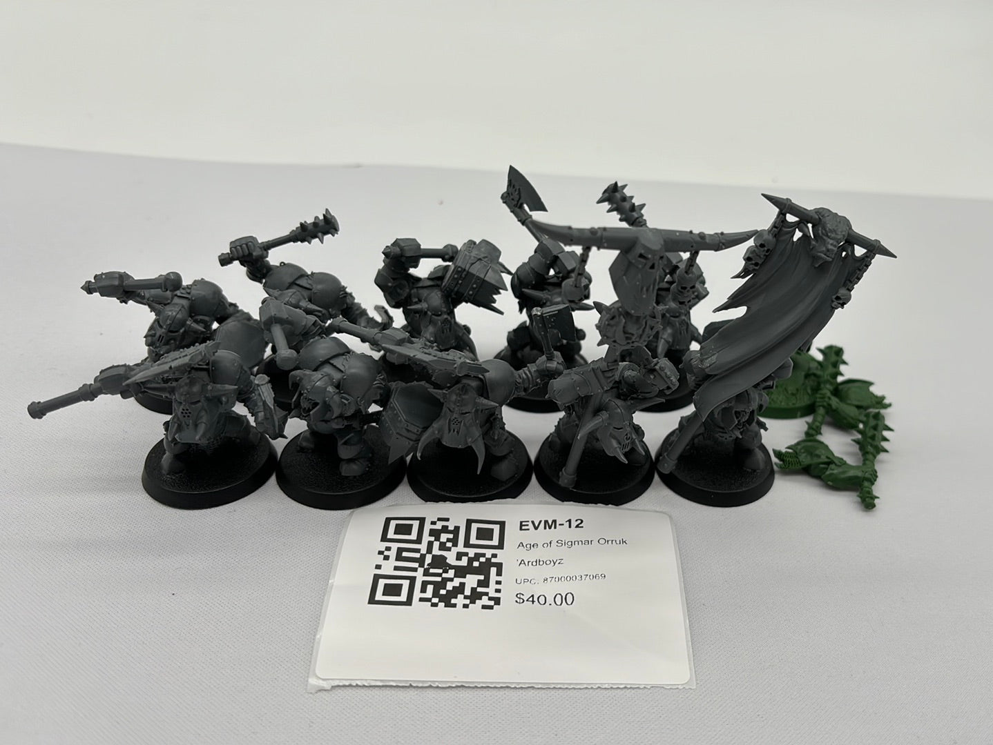 Age of Sigmar Orruk 'Ardboyz EVM-12