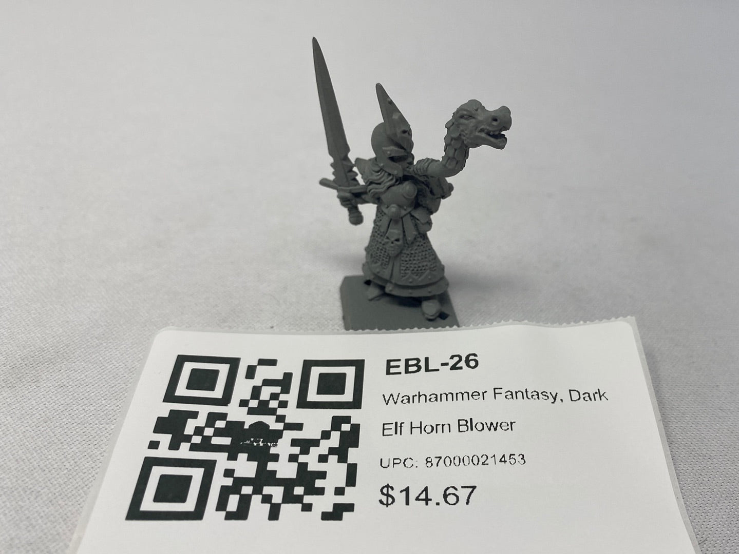 Warhammer Fantasy, Dark Elf Horn Blower EBL-26