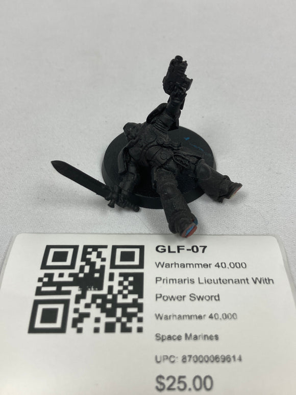 Warhammer 40,000 Primaris Lieutenant With Power Sword GLF-07