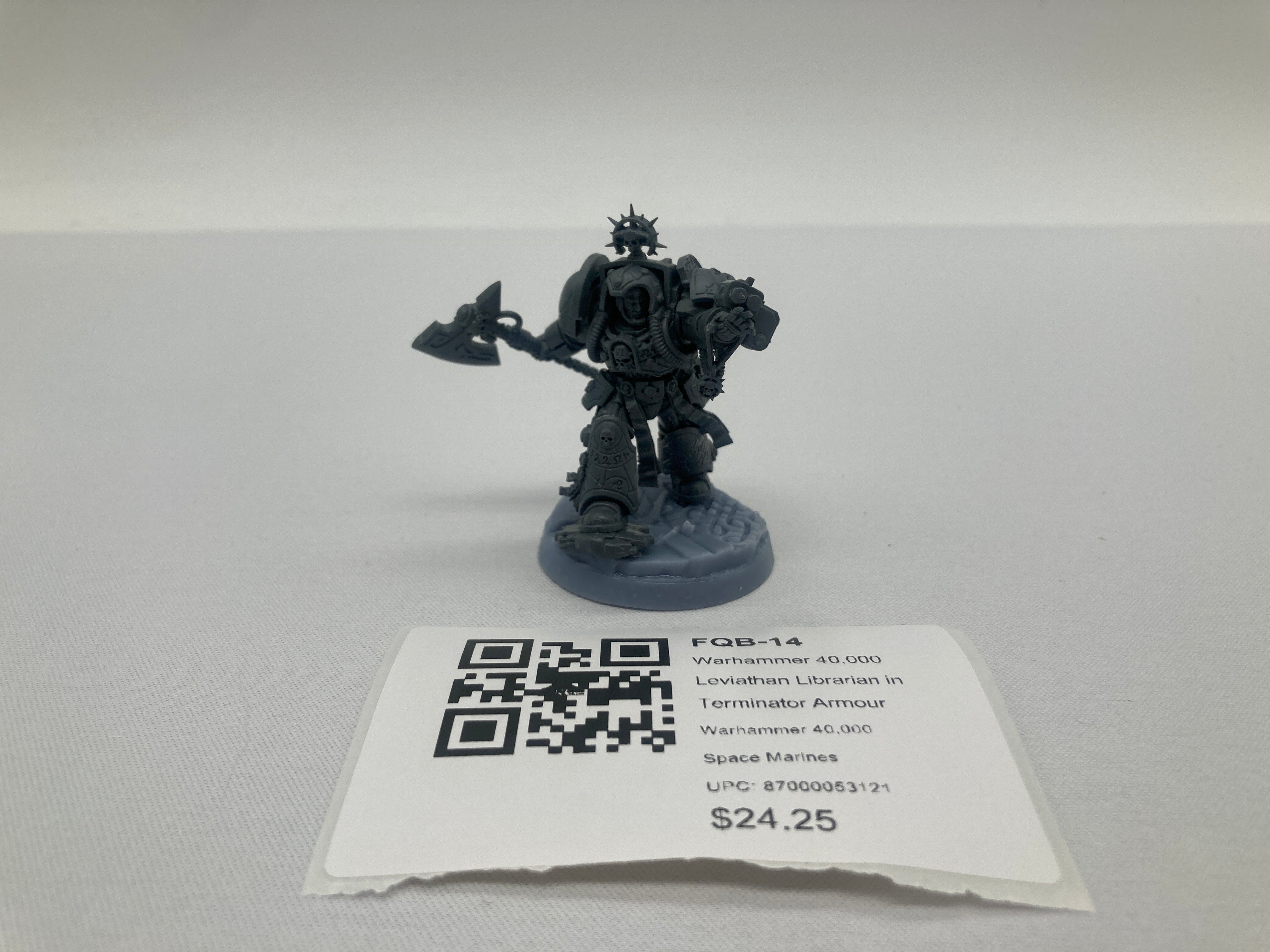 Warhammer 40,000 Leviathan Librarian in Terminator Armour FQB-14