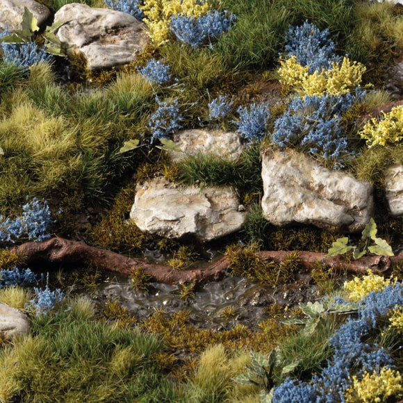 Bluebeard Flowers - diorama