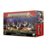 A rectangular Warhammer Age of Sigmar miniatures box shown from the front and right side, with artwork of blue reptilian riders on feathered mounts. The front reads “WARHAMMER AGE OF SIGMAR,” “SERAPHON RAP​​TADON HUNTERS” and “5 MINIATURES”; the side repeats the product name.