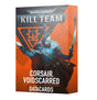 Front of an orange and charcoal Kill Team datacards box featuring a blue-armored, masked warrior holding curved blades. The cover reads “WARHAMMER 40,000,” “KILL TEAM,” “CORSAIR VOIDSCARRED” and “DATACARDS.”