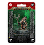 Front of a red, green and black Warhammer miniature package, with artwork of a hunched rat-like figure holding a tall hooked staff. The text reads “WARHAMMER AGE OF SIGMAR” and “SKAVEN MASTER MOULDER.”