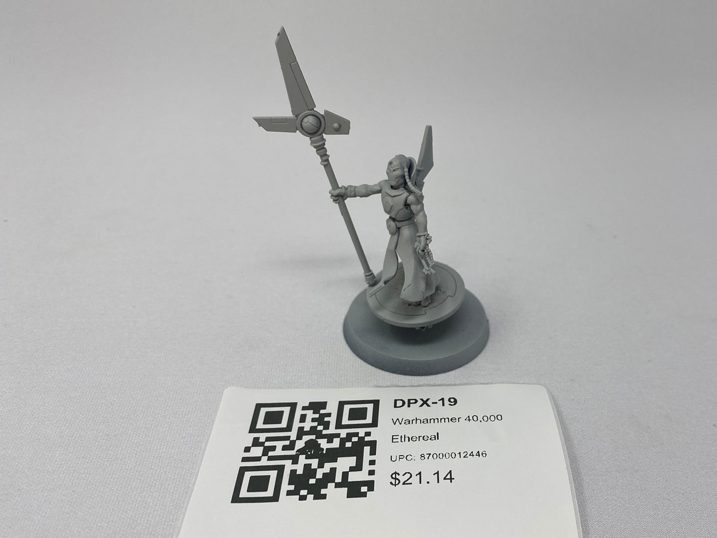 Warhammer 40,000 Ethereal DPX-19