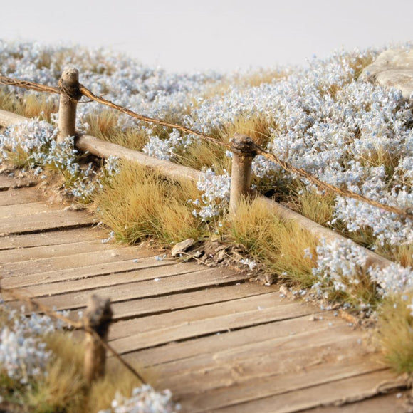 Light Blue Lilac Flowers - diorama