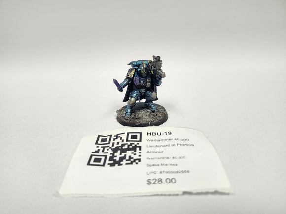 Warhammer 40,000 Lieutenant in Phobos Armour HBU-19
