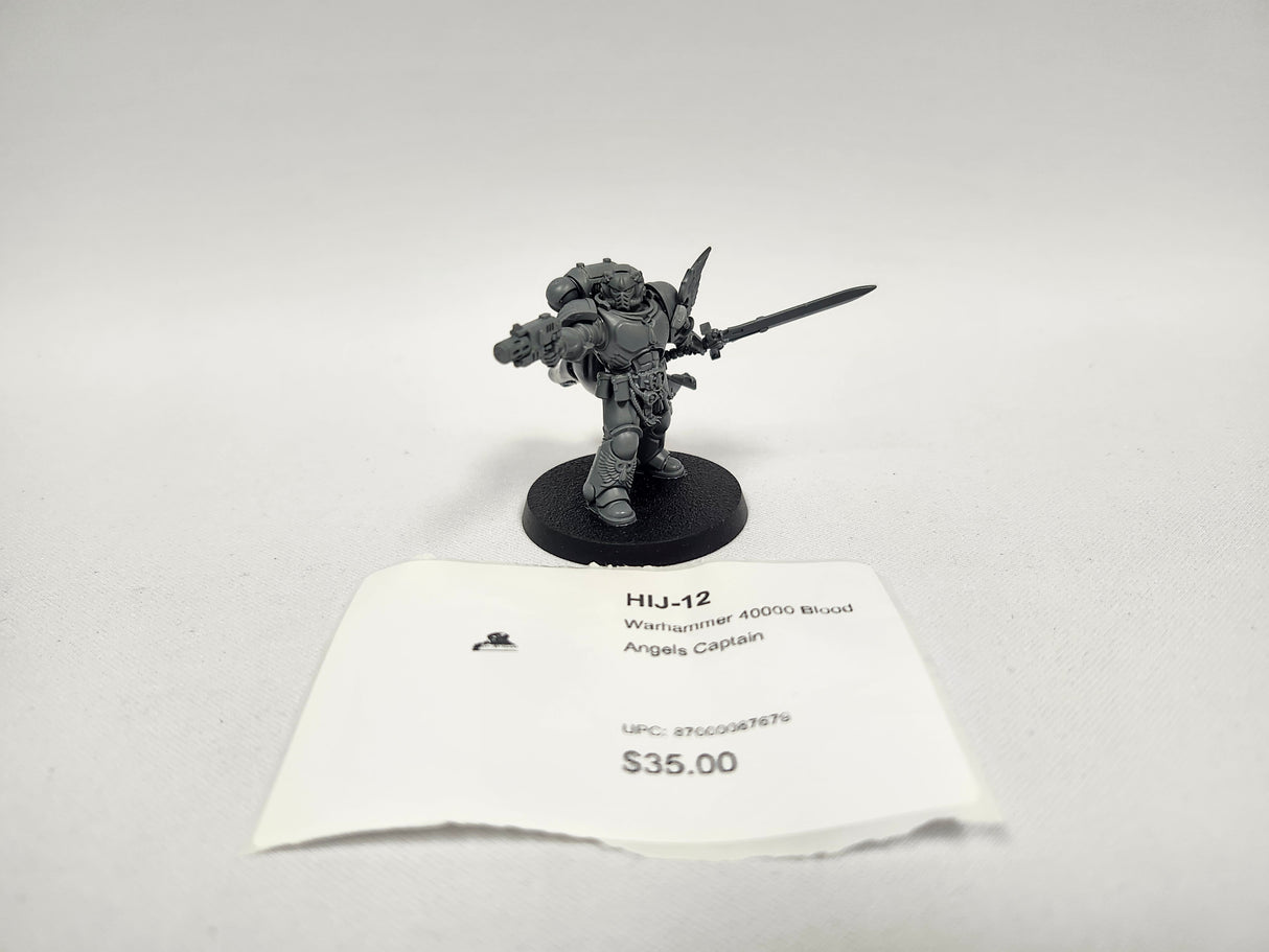 Warhammer 40000 Blood Angels Captain HIJ-12