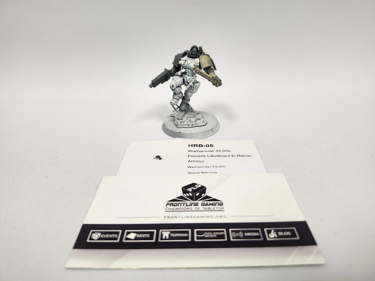 Warhammer 40,000 Primaris Lieutenant In Reiver Armour HRB-06