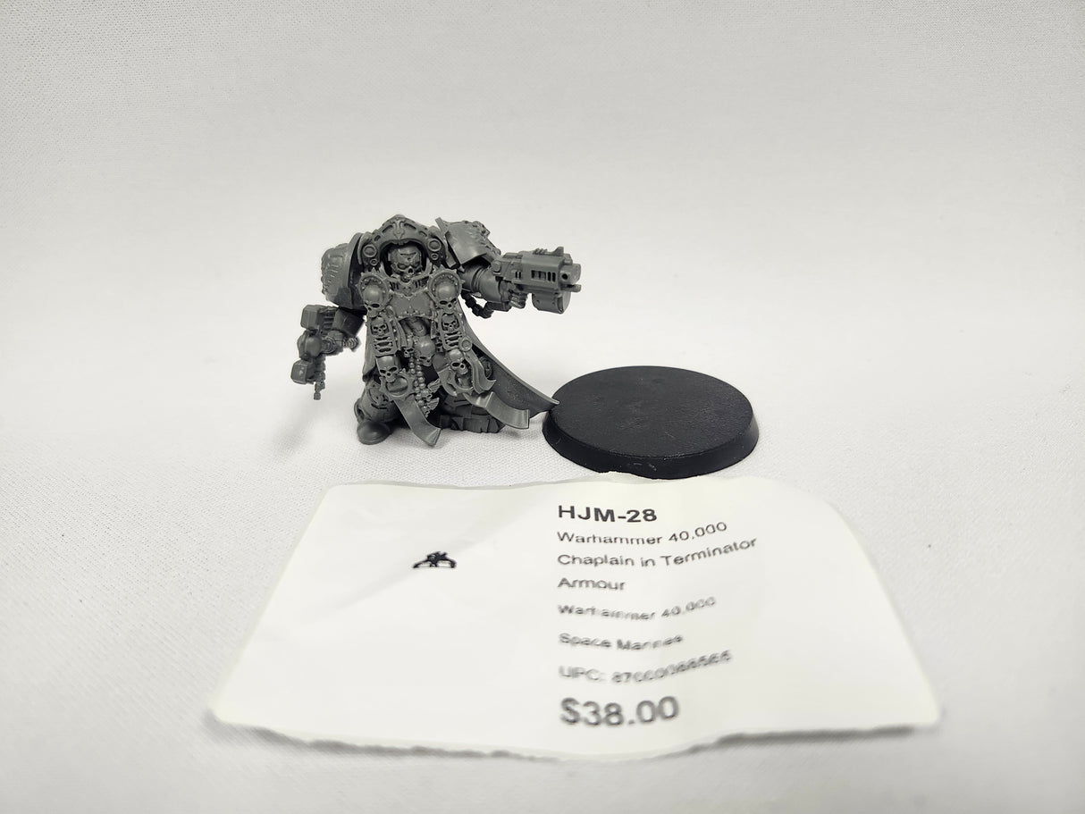 Warhammer 40,000 Chaplain in Terminator Armour HJM-28