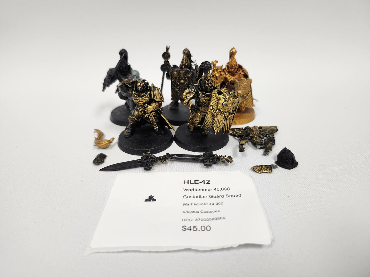 Warhammer 40,000 Custodian Guard Squad HLE-12