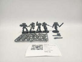 Warhammer 40,000 Grey Hunters HDK-10