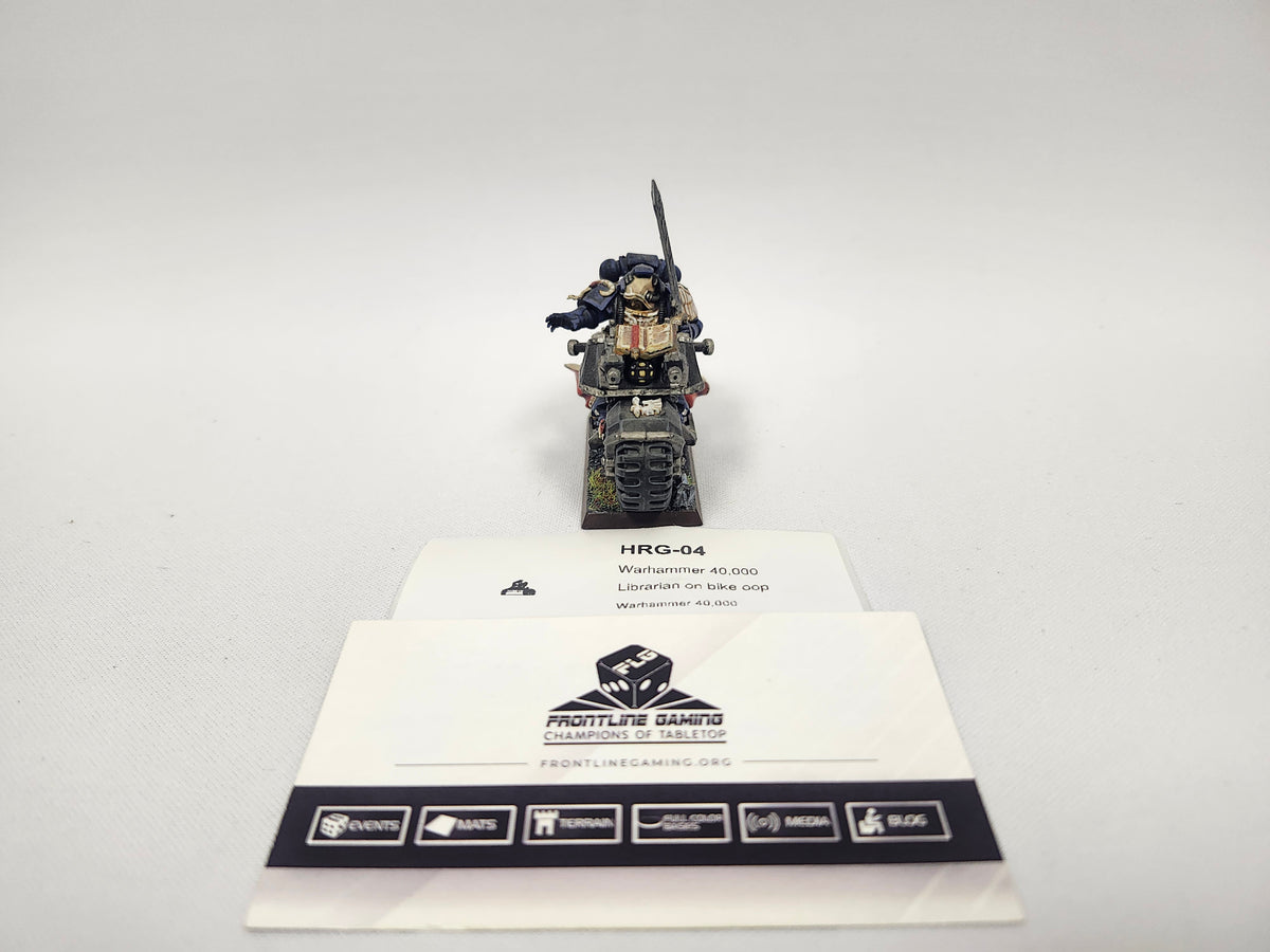 Warhammer 40,000 Librarian on bike oop HRG-04