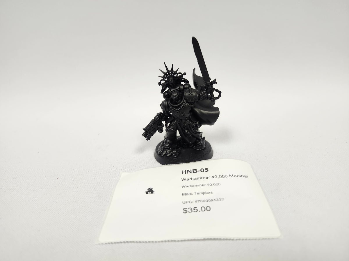 Warhammer 40,000 Marshal HNB-05