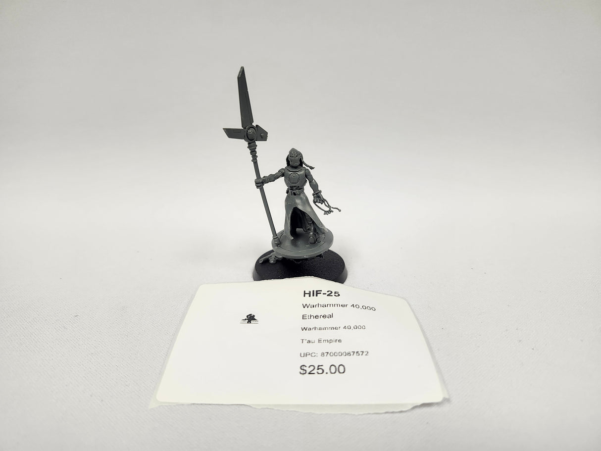 Warhammer 40,000 Ethereal HIF-25