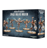 Box for Space Wolves Wulfen miniatures, showing five muscular, fur-clad warriors with icy blue weapons, shields and axes on snowy bases against a dark blue background. The front reads “SPACE WOLVES WULFEN” and “5 MINIATURES”; the right side repeats a warrior illustration.