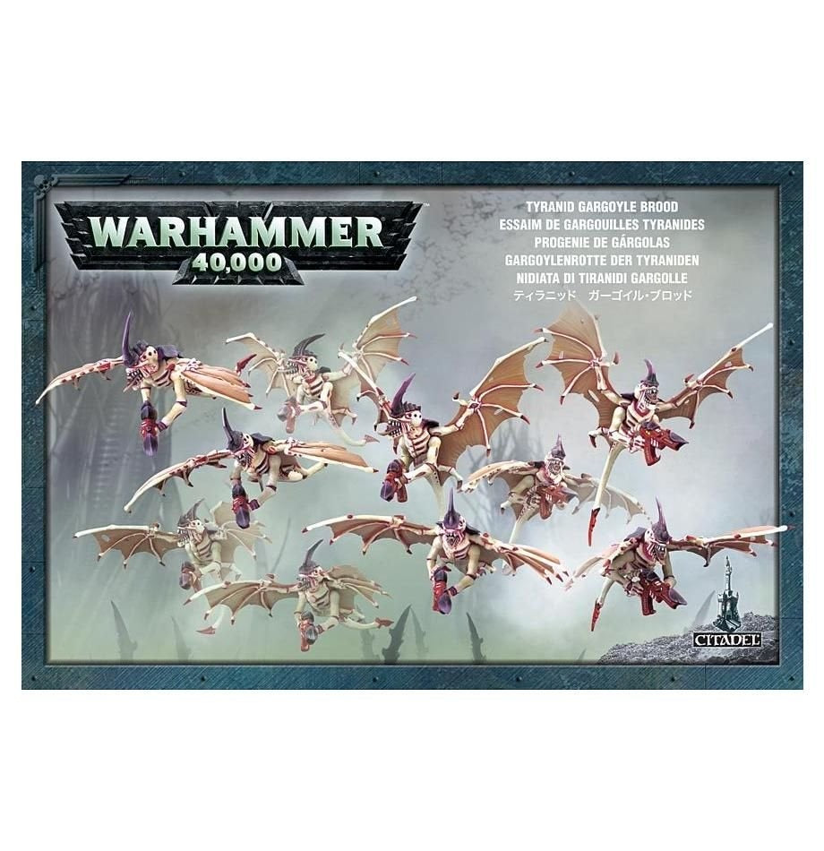Front of the Tyranid Gargoyle Brood box, illustrated with several pale bone-colored, pink and purple winged creatures flying over a misty battlefield. The box reads “WARHAMMER 40,000” and “CITADEL.”