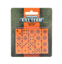 A blister pack holds 20 bright orange dice in a four-by-five grid, with black pips on some faces and ornate Legionary helmet symbols on others. The olive-green and orange backing reads “WARHAMMER 40,000,” “KILL TEAM” and “LEGIONARIES DICE SET.”