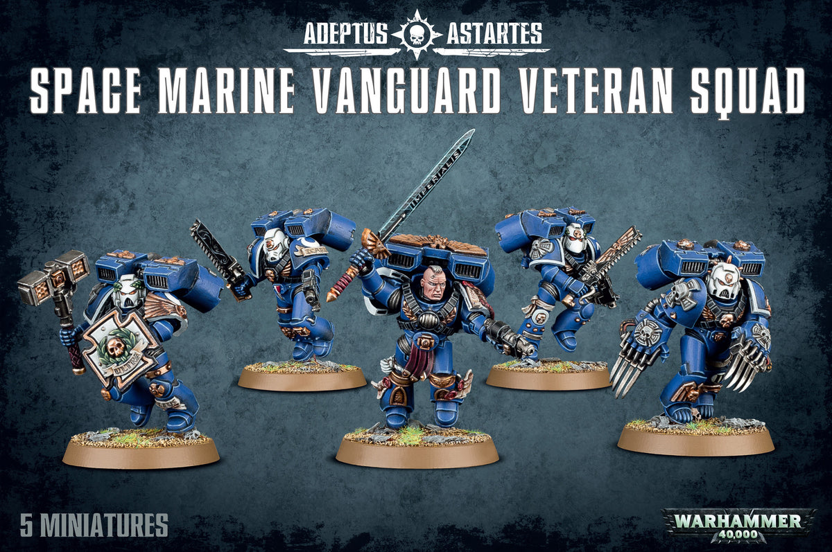Five blue-and-gold armored Space Marine miniatures stand on round bases in dynamic poses, carrying swords, shields and other weapons against a textured gray background. The graphic reads “SPACE MARINE VANGUARD VETERAN SQUAD” and “5 MINIATURES.”