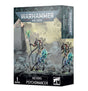 Warhammer 40,000 Necrons: Psychomancer miniature box, showing a thin skeletal robotic figure with a green-tipped staff and blue-green details on a rocky battlefield; the side panel repeats the figure. Front text reads “WARHAMMER 40,000” and “NECRONS PSYCHOMANCER.”